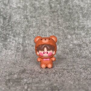 Pino Jelly Bear Pop Bean | Pajama  Cross Dressing series | POP MART mini figure